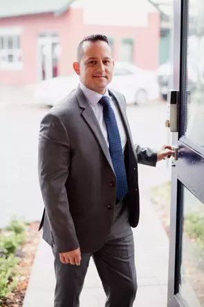 Mike Hallmark, Victoria, Real Estate Agent